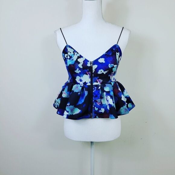 NWT Urban Outfitters Silence + Noise Floral Crop Top. Blue S#012 - Picture 2 of 13